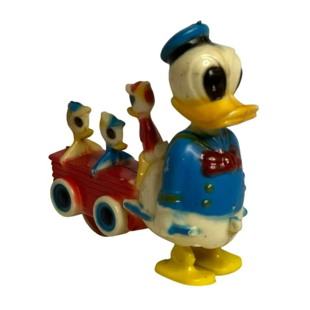 VTG Walt Disney Donald Duck Ramp Walker Toy w/ Huey Dewey & Louie – Pulley Style